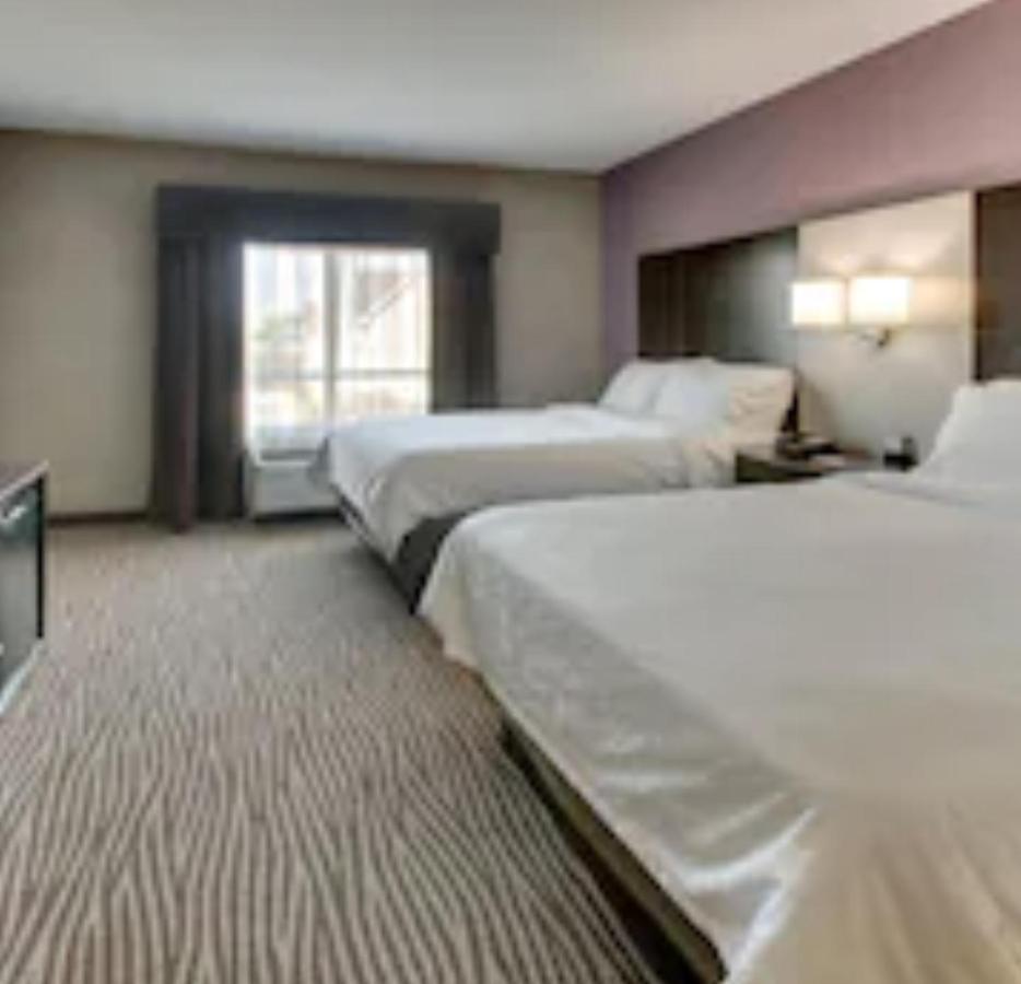 Holiday Inn Express & Suites Cheektowaga North East By Ihg Экстерьер фото