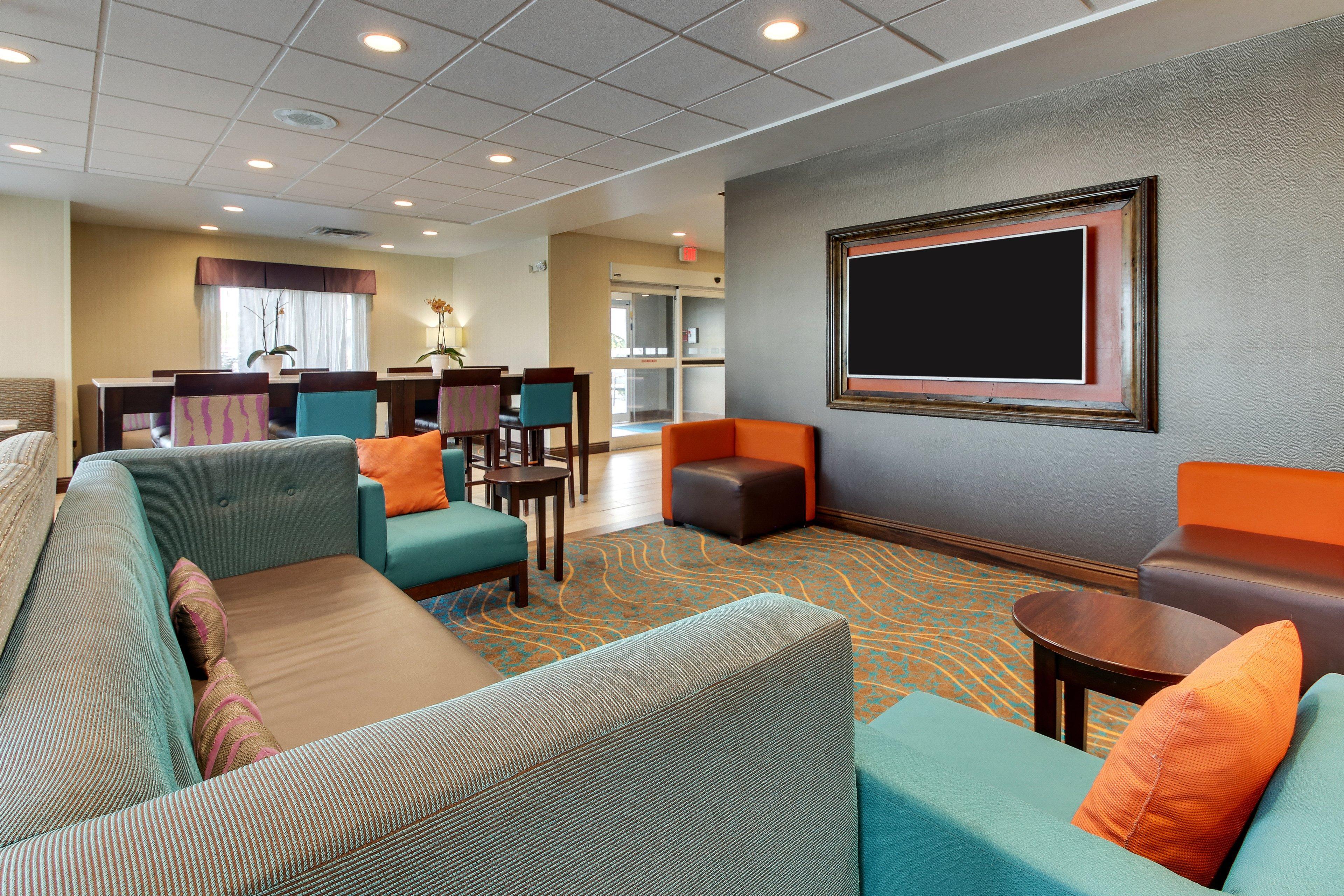 Holiday Inn Express & Suites Cheektowaga North East By Ihg Экстерьер фото