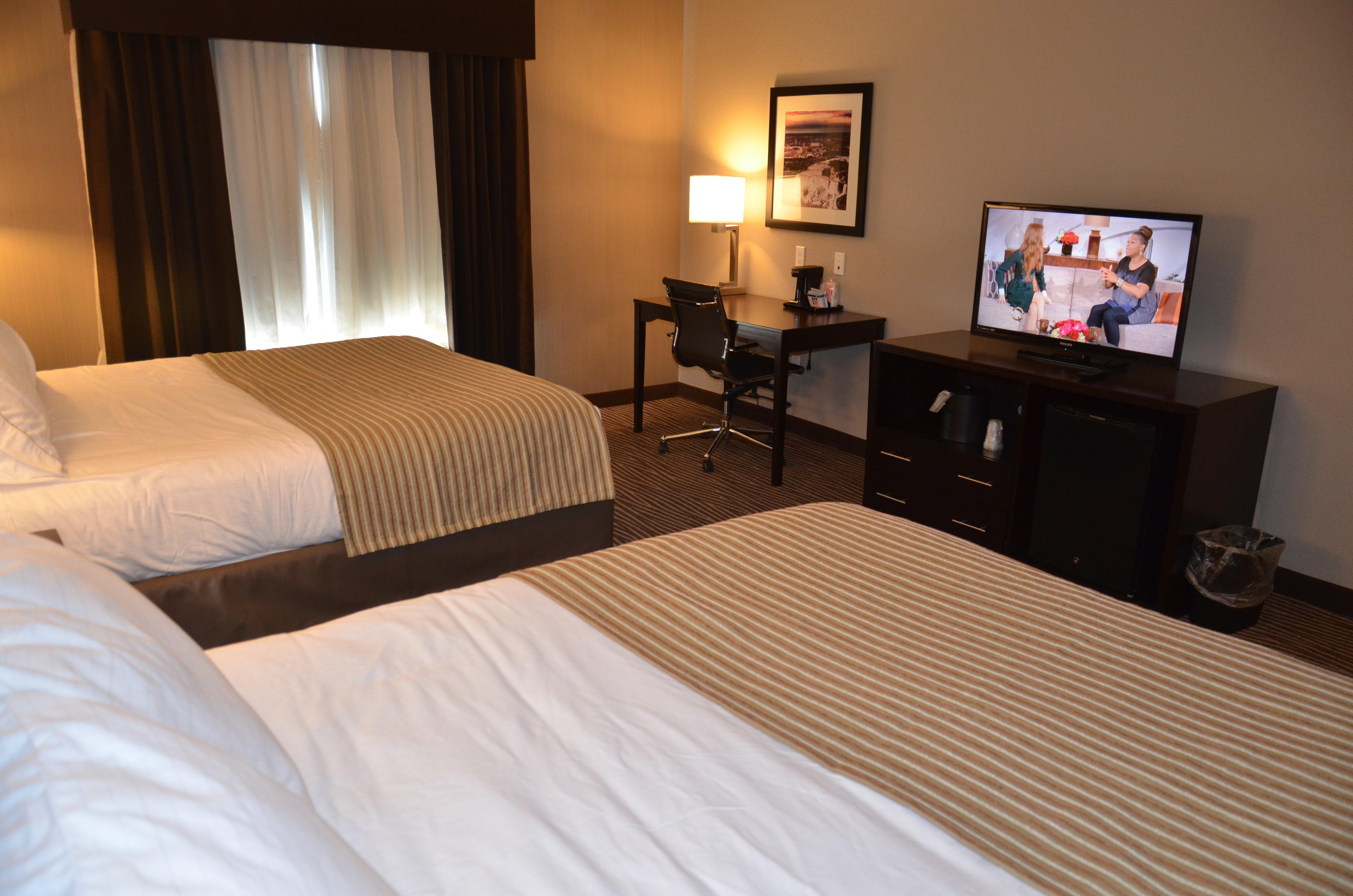 Holiday Inn Express & Suites Cheektowaga North East By Ihg Экстерьер фото