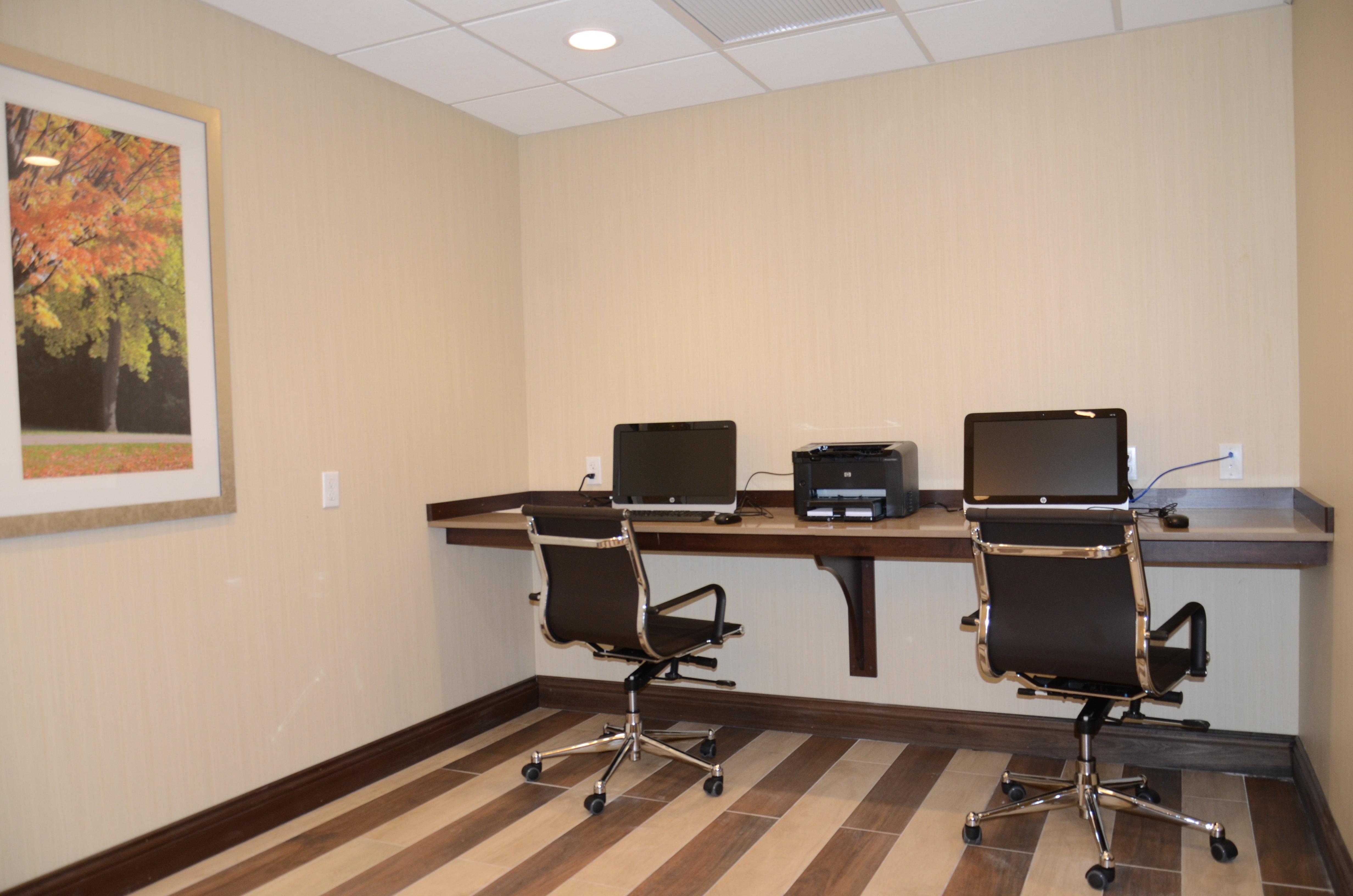 Holiday Inn Express & Suites Cheektowaga North East By Ihg Экстерьер фото