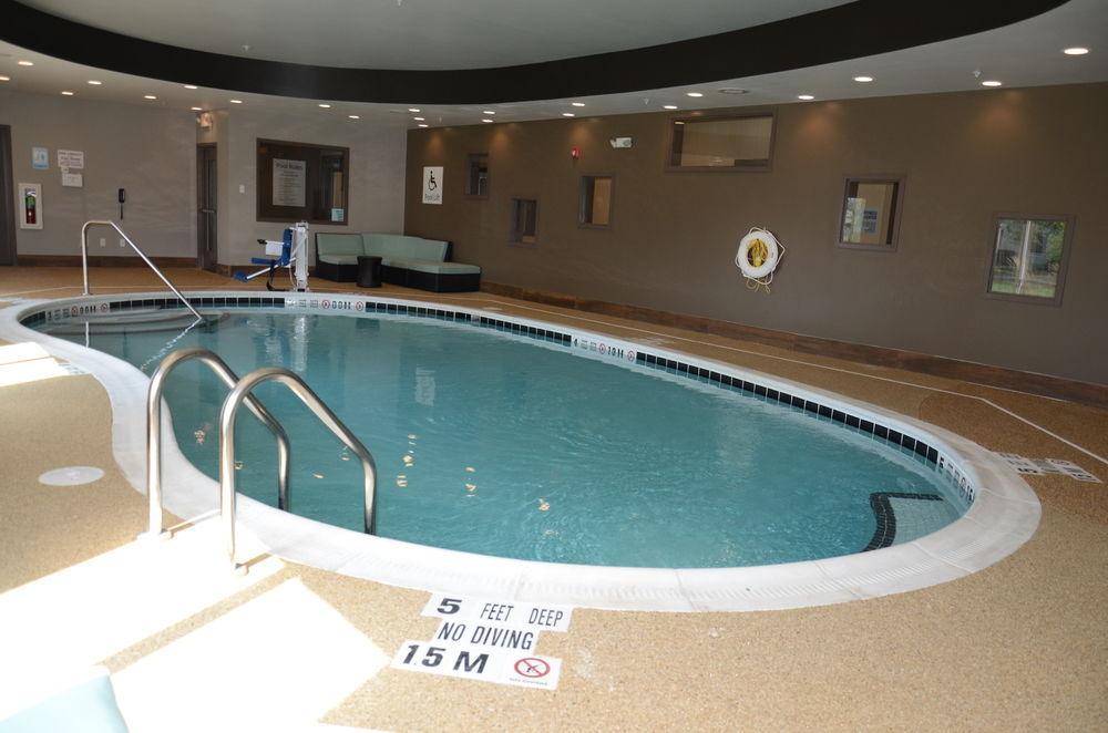 Holiday Inn Express & Suites Cheektowaga North East By Ihg Экстерьер фото